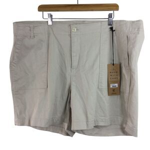 Liverpool Los Angeles Womens Flap Pockets Casual Shorts Chalk Cream Size 22W NWT